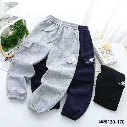 Cotton Cargo Sweatpants – New Balance (Ages 7–15)